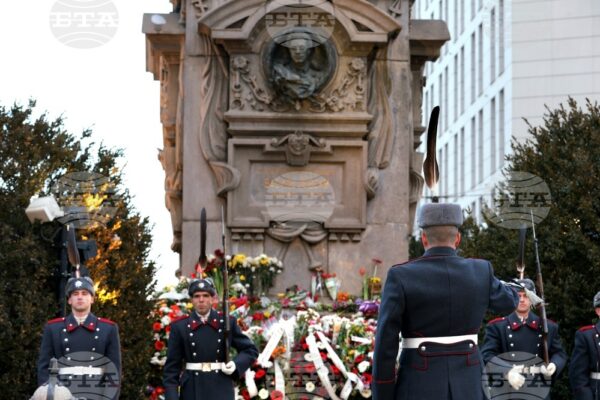 България отбелязва 153-тата годишнина от гибелта на Васил Левски с множество мероприятия из цялата страна.