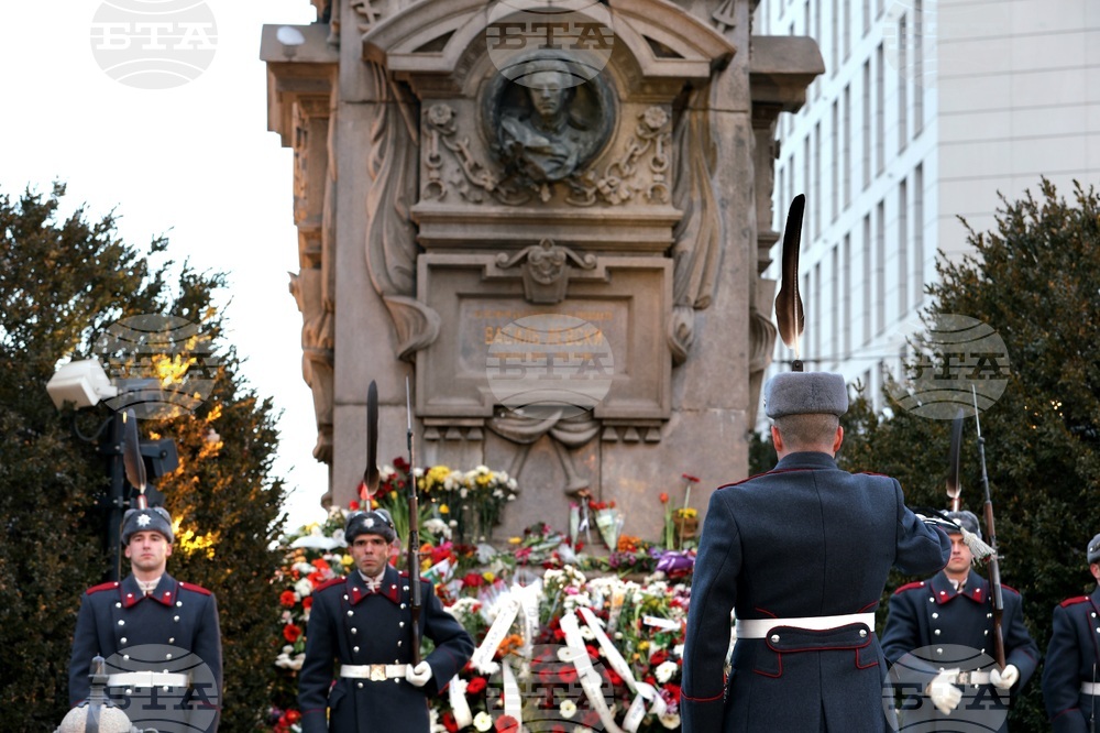 България отбелязва 153-тата годишнина от гибелта на Васил Левски с множество мероприятия из цялата страна.