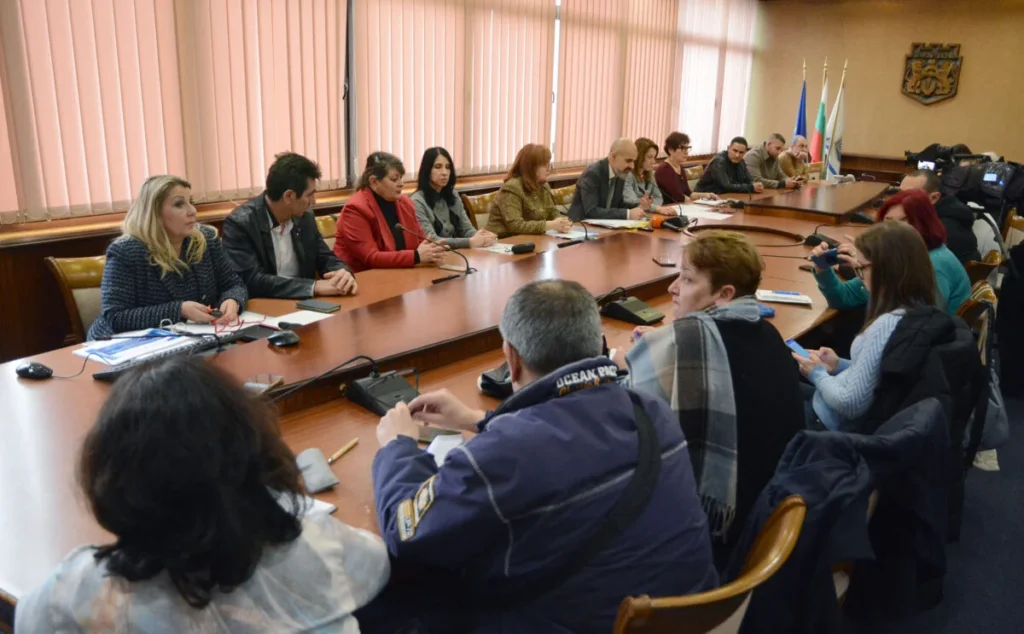 Варна подготвя нова стратегия за образованието до 2030 г.