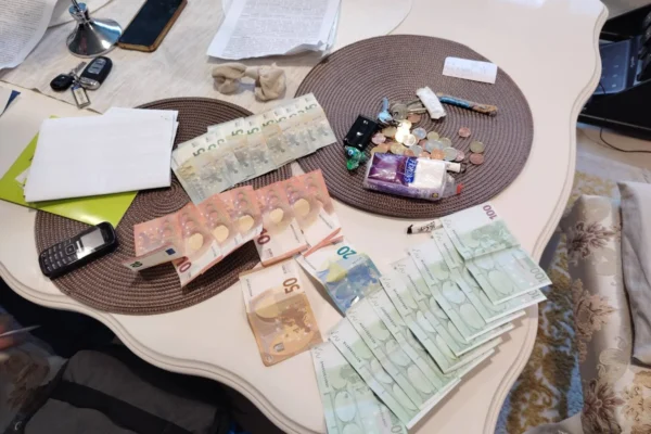 Разследване в България и Румъния спря серия телефонни измами