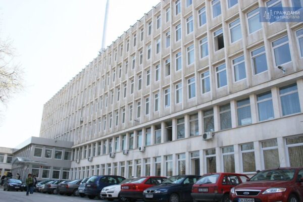 НАП напомня: доходите се посочват в левове, данъците се внасят в евро