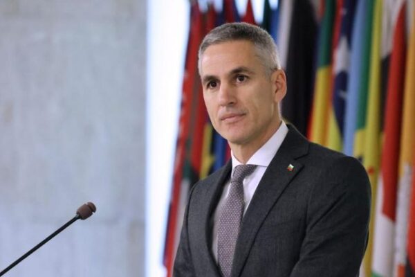 До 20 евро месечна помощ за горива за най-бедните домакинства предлага служебното правителство.