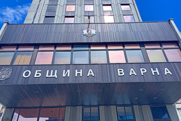 Проекти за нови детски градини и училища във Варна чакат финансиране