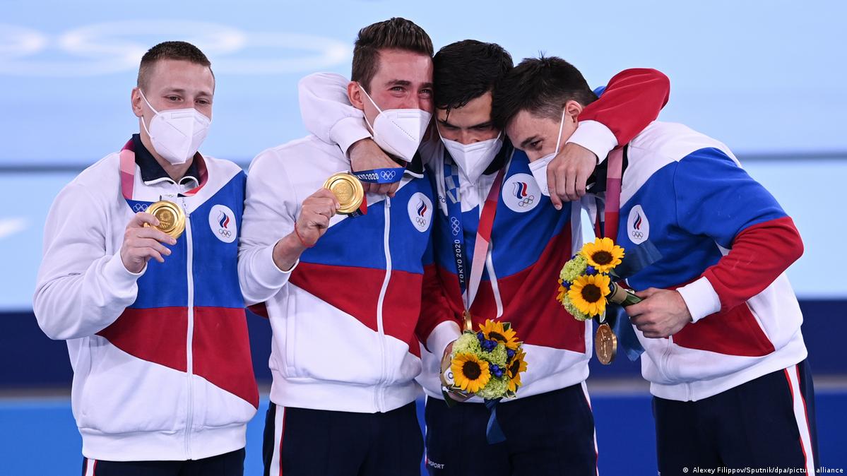 Завръщането на руските спортисти: превръща ли се международният спорт в поле на политически компромиси?