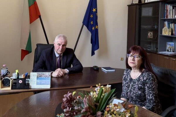 Над 100 училища в област Варна стават изборни секции