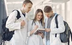 Увеличаване на приема на студенти по медицина под условие и нови учебни програми до 2030 г.