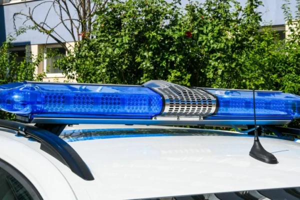 Двама възрастни пострадаха при катастрофи с товарни автомобили във Варненско