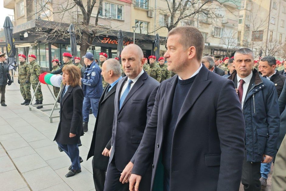 Румен Радев повежда коалиция към предсрочните избори: „Тръгваме да спечелим“