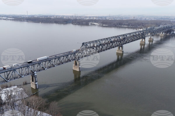 Затваряне на Дунав мост при Русе за аварийни ремонти: Какво трябва да знаете.