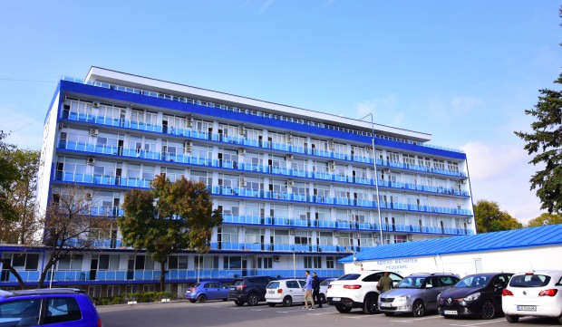 Съдът във Варна отложи дело между МБАЛ „Св. Анна“ и НЗОК