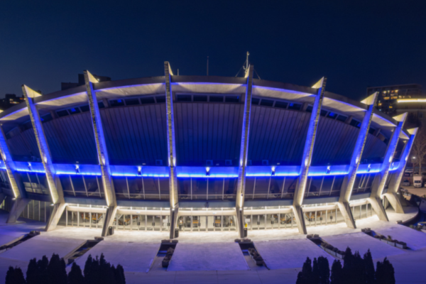 Дворецът на културата и спорта светна с ново енергийно ефективно осветление