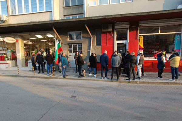 Месеци след трагедията: близки искат отговори и обезопасяване на ул. „Дрин“