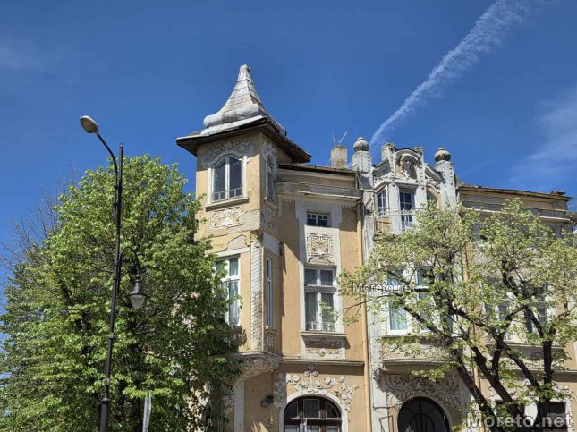 Варна: Паметници на културата се рушат въпреки заповедите за укрепване.