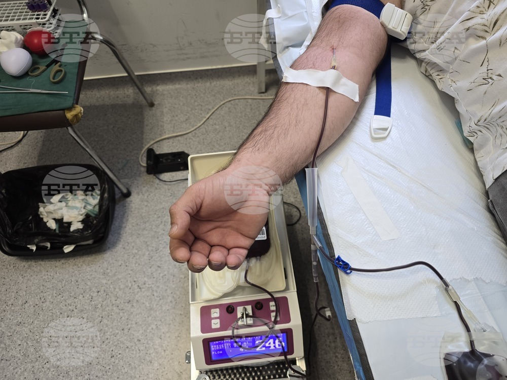 Дари кръв и запали свещичка за живот.