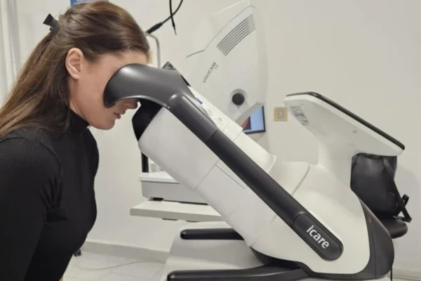 МУ–Варна кани на безплатни очни прегледи – ето за кого и кога