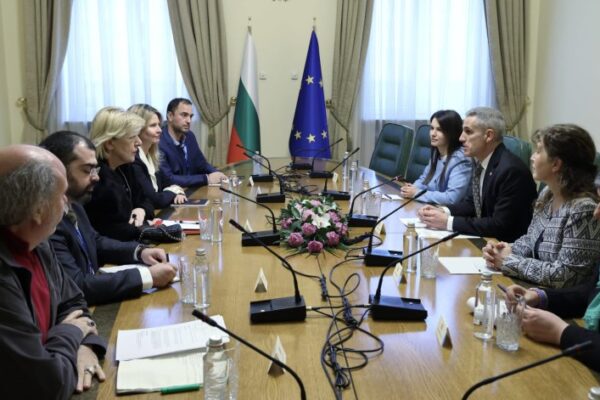 Гюров обсъди с ОССЕ подготовката за честни избори.