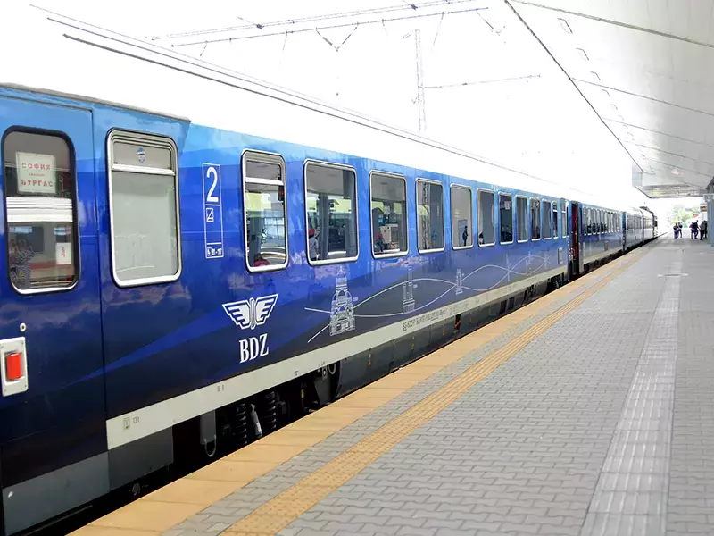 БДЖ пуска допълнителни места за Великден