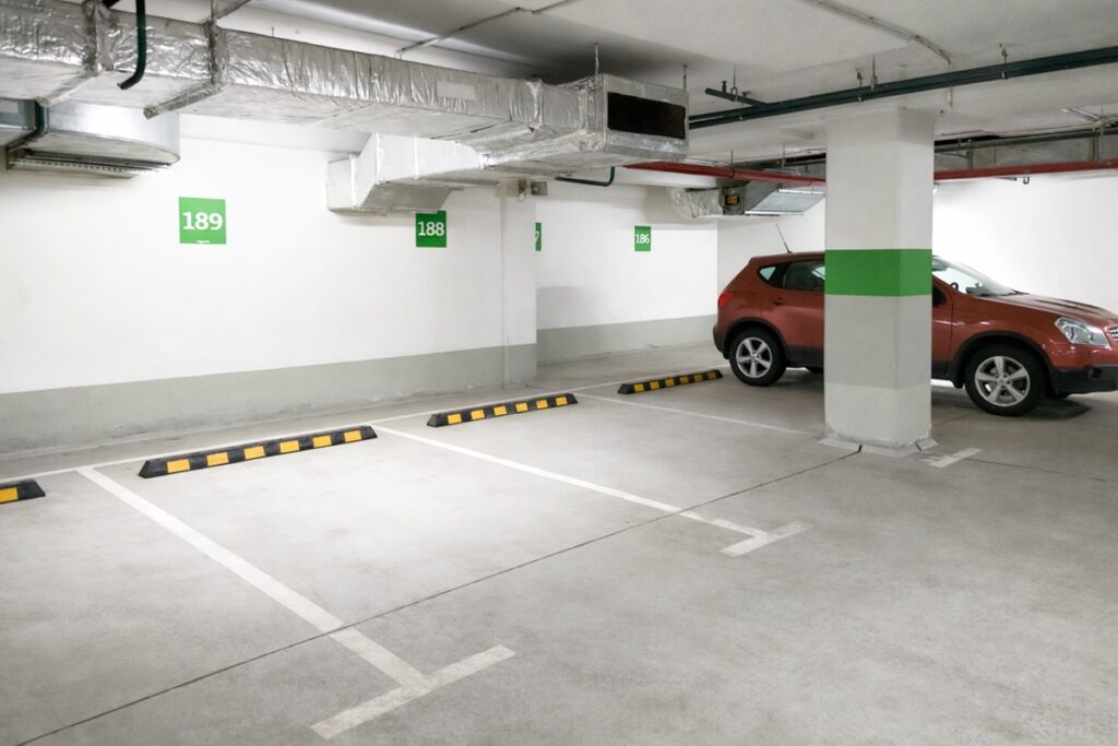 Зелената зона води до недостиг: В „Приморски“ искат нов паркинг