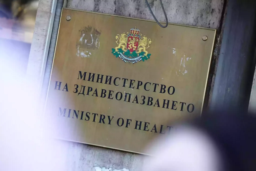 МЗ предупреди за риск от замърсена вода след наводненията