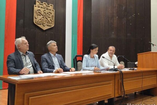 Строителният сектор във Варна настоява за ускоряване на административните процедури и по‑добра координация с общината.