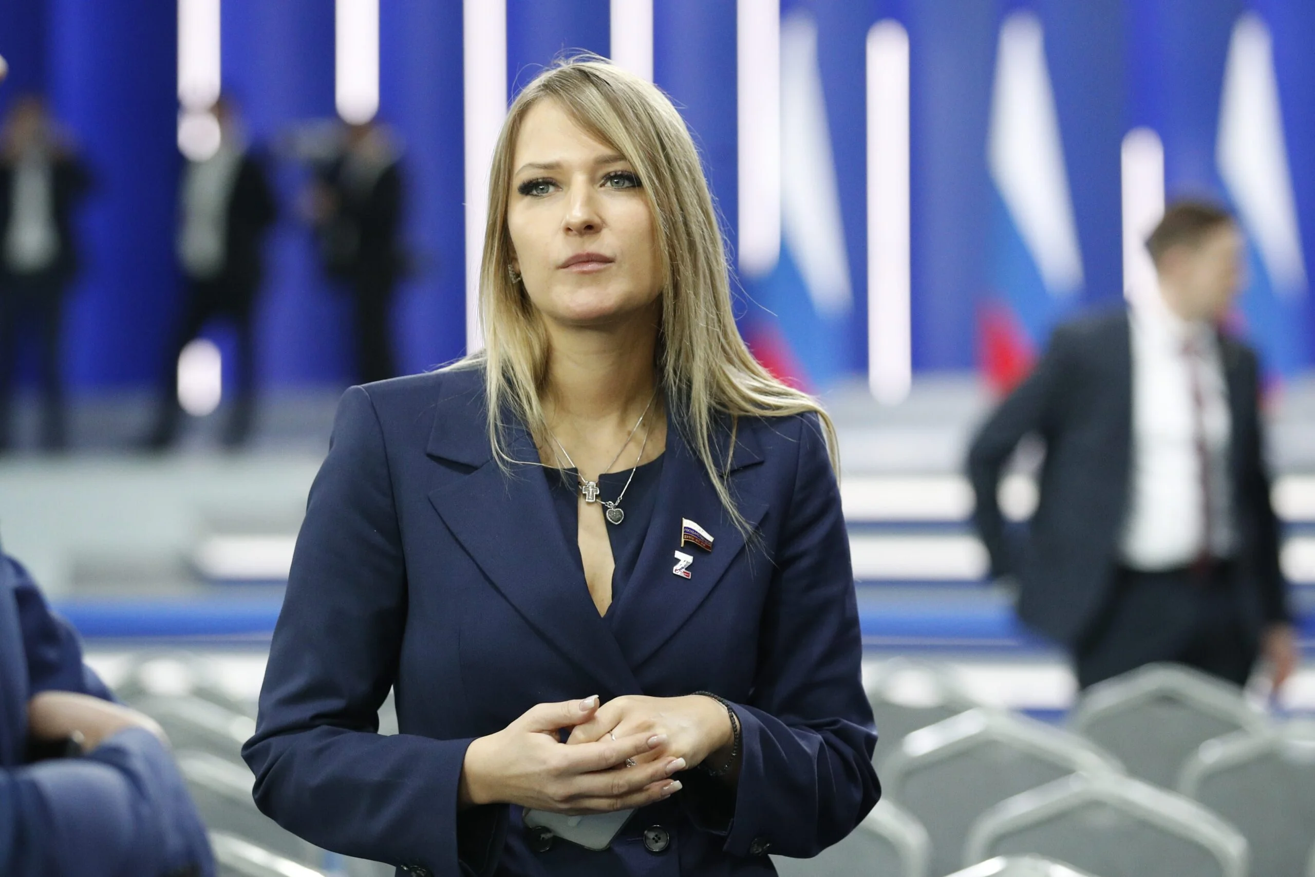 Милитаризацията на правата на човека: защо Европа трябва да обърне внимание на възхода на Яна Лантратова