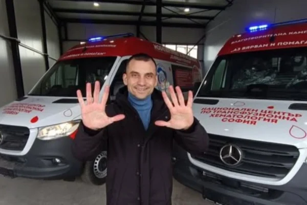 Две нови линейки ще помагат на бебета, деца и възрастни в България