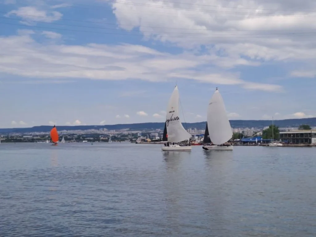 Varna Channel Cup превърна канала в морска сцена за 24 май
