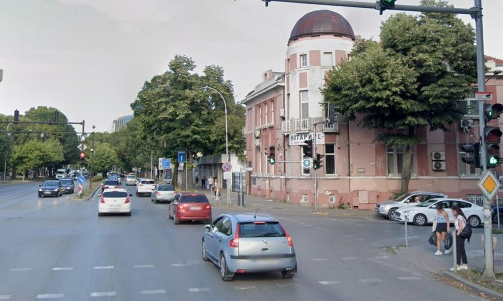 Варна ограничава трафика и отменя платеното паркиране за 6 май