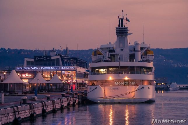 Морска гара Варна празнува 58 години – врата към морето и света