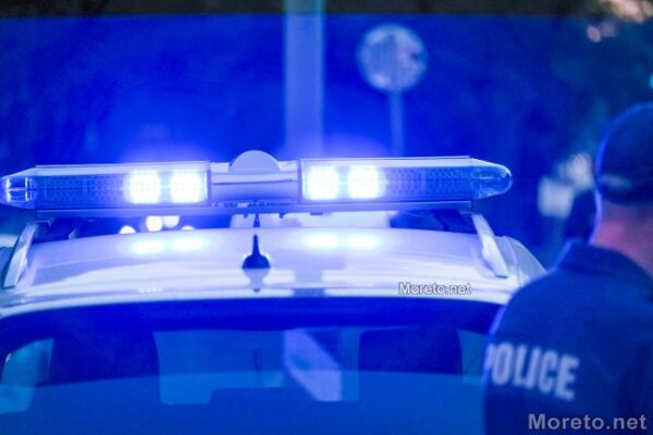 Пиян шофьор блъсна коли и заплаши с оръжие край Катедралата във Варна.