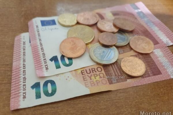 Вдигат линията на бедност през 2027 г. – предлагат увеличение с 13,4%.