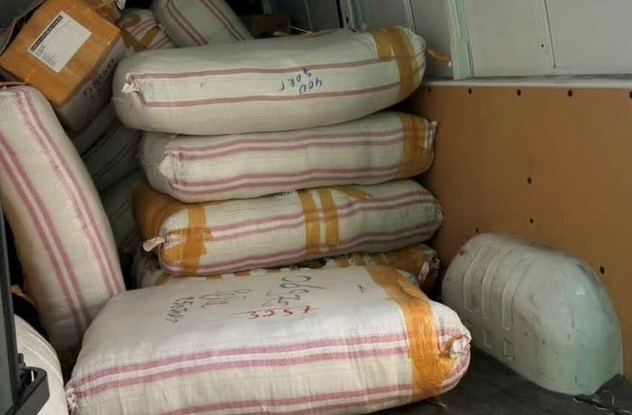 Над 5200 недекларирани артикула задържаха митничари във Варна