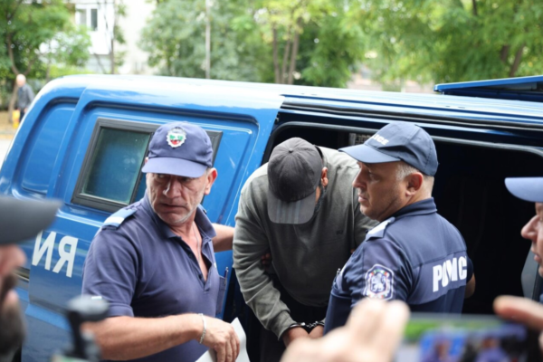 Преместиха за утре заседанието по мярката на Асен Симеонов