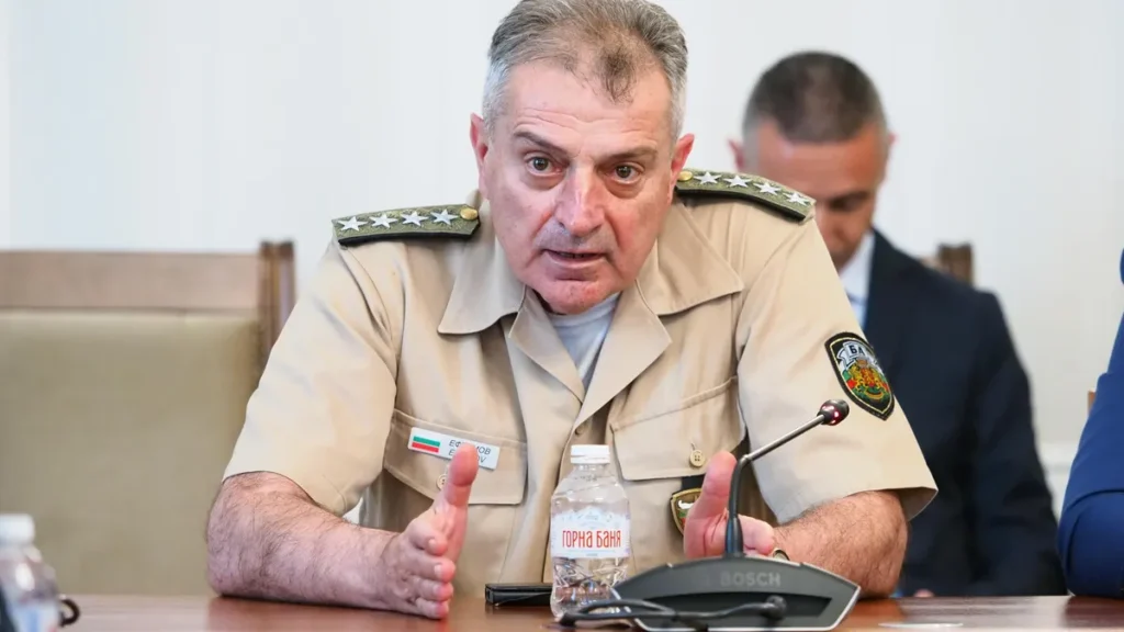 Ефтимов: Няма преднамерени действия срещу България, дронът край Кардам е бил примамка