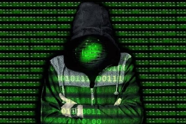 Разкриха дългогодишен пробив в държавни информационни системи
