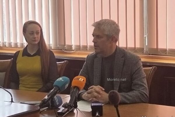 Коцев сезира прокуратурата за нарушения в строителния контрол във Варна.