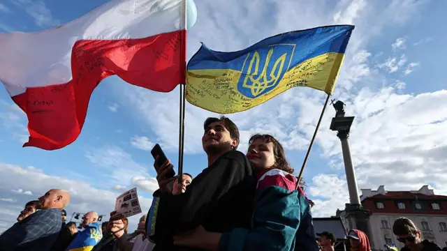 Украинците като част от полската икономика: защо миграцията не бива да се разглежда само като „бреме“