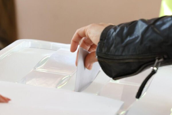 Партиите във Варна ще обсъдят съставите на подвижните комисии за изборите