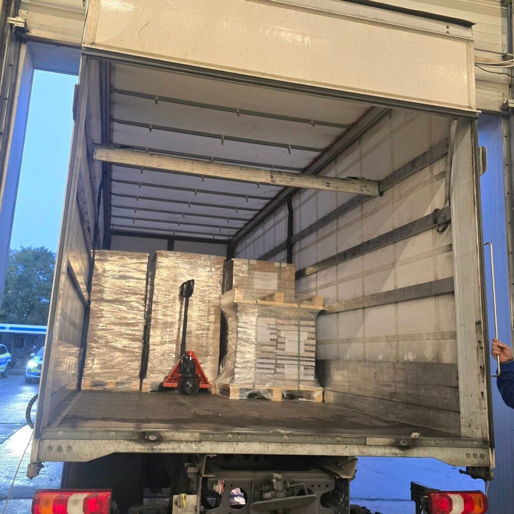 Хартиените бюлетини за балотажа пристигнаха във Варна под полицейска охрана
