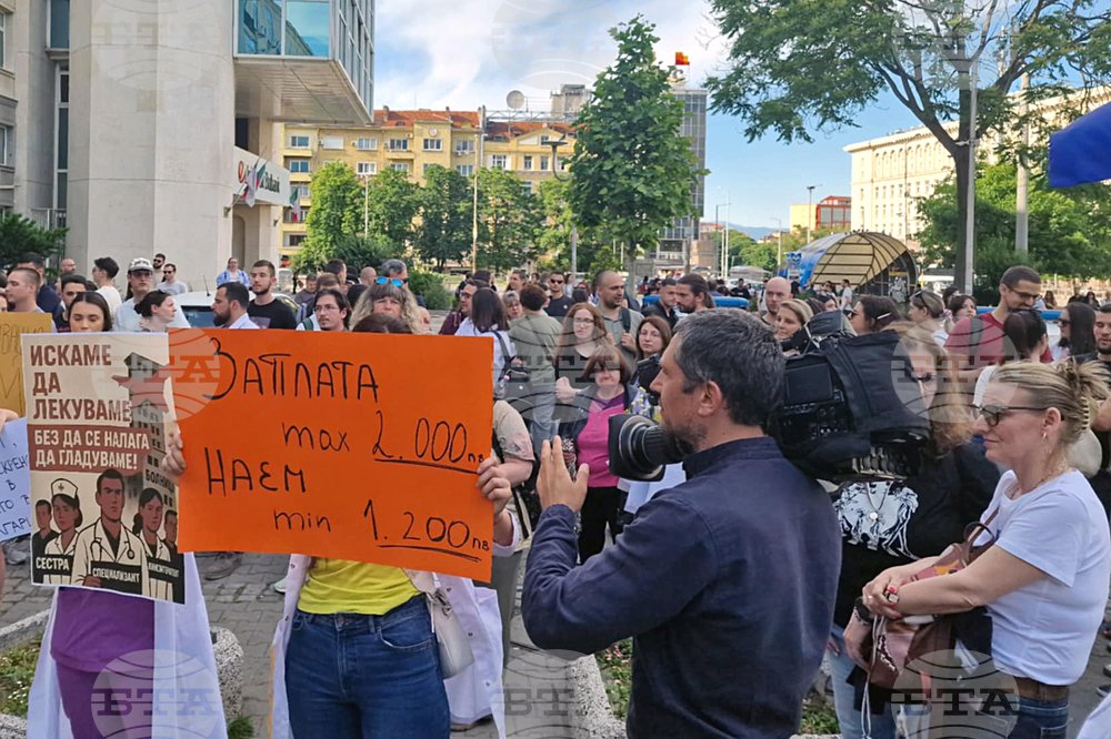 Младите лекари излизат на национален протест в София на 20 октомври